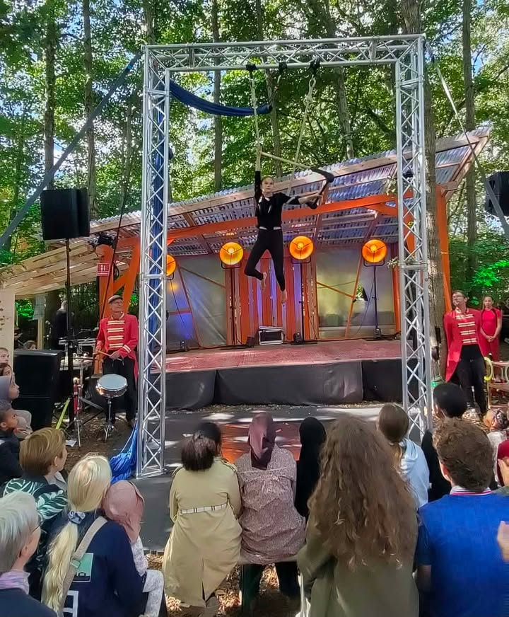 Kulturmødet på Mors - Livet i Lysskoven. TAK til vores dygtige artister, som endnu engang…